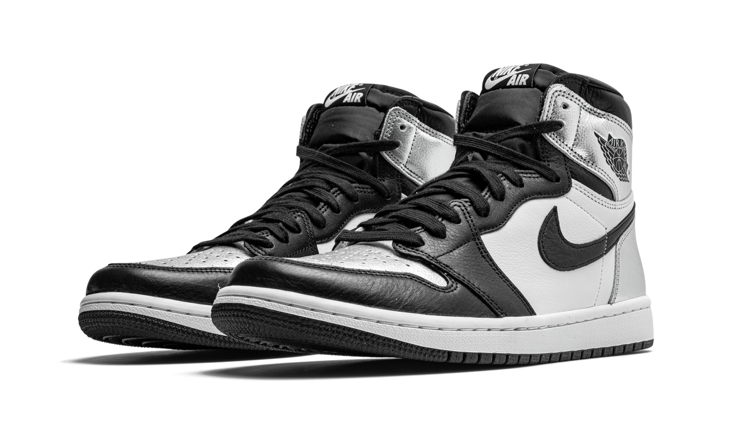 Air Jordan 1 Retro High OG WMNS “Silver Toe”